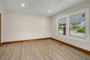 2041 Mayfair Rd, Dayton, OH 45405 - Photo 8