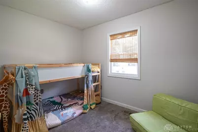 4381 Silverberry Avenue, Dayton, OH 45424 - Photo 6