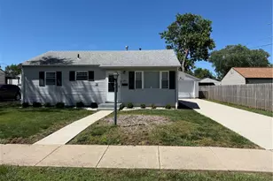 187 Pat Ln, Fairborn, OH 45324 - Photo 1