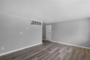 1855 Mattis Dr, Miami Township, OH 45439 - Photo 4