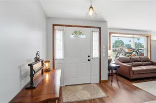 406 W Herr St, Englewood, OH 45322 - Photo 4