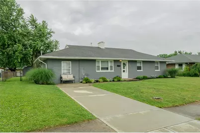 632 Greenhurst Drive, Vandalia, OH 45377 - Photo 2