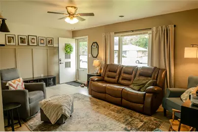 632 Greenhurst Drive, Vandalia, OH 45377 - Photo 8