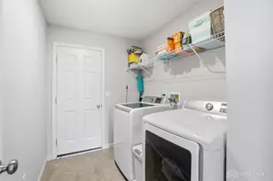 8952 Bluejay View Dr, Cleves, OH 45002 - Photo 28