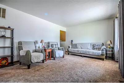 814 Bellows Drive, New Carlisle, OH 45344 - Photo 8