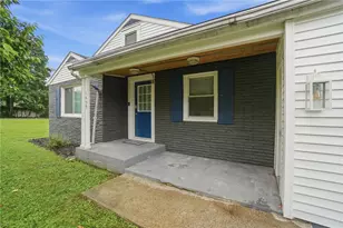 1459 Wiley St, Fairborn, OH 45324 - Photo 1