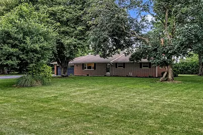 5185 David Drive, Tipp City, OH 45371 - Photo 2