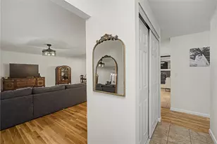 5185 David Dr, Tipp City, OH 45371 - Photo 8