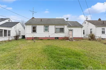 3648 W Siebenthaler Avenue, Dayton, OH 45406 - Photo 4