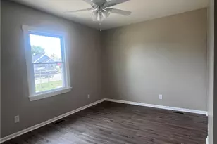 2509 Berwyck Ave, Harrison Twp, OH 45414 - Photo 18