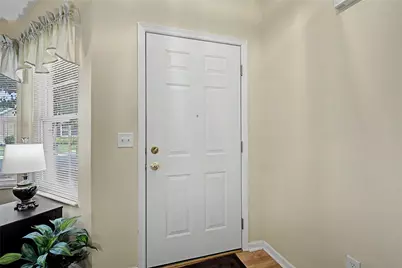 5051 Twin Lakes Circle, Clayton, OH 45315 - Photo 6