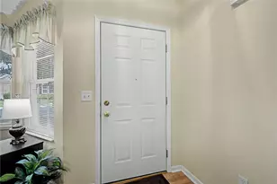 5051 Twin Lakes Cir, Clayton, OH 45315 - Photo 6