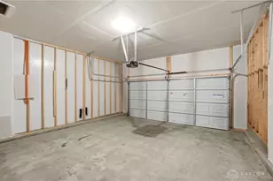 141 Kenneth Hamilton Way, Yellow Springs Vlg, OH 45387 - Photo 28