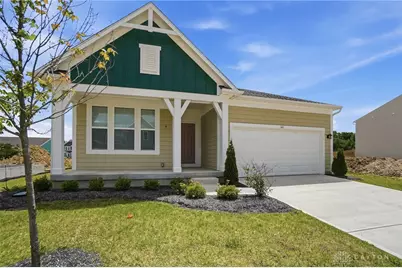 141 Kenneth Hamilton Way, Yellow Springs Vlg, OH 45387 - Photo 2