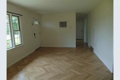 2916 Philadelphia, Dayton, OH 45405 - Photo 4