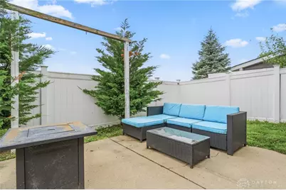 3859 Butterfield Drive, Beavercreek, OH 45431 - Photo 8