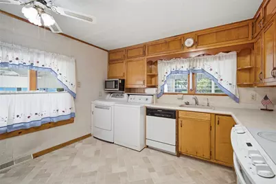 501 W Center Street, Farmersville, OH 45325 - Photo 8
