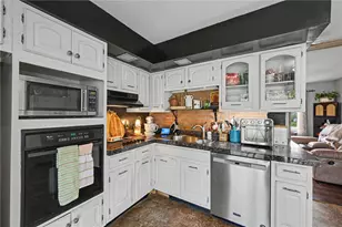 1160 Fairmont Dr, Sidney, OH 45365 - Photo 12