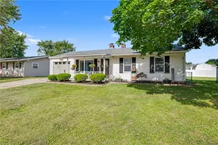 1160 Fairmont Dr, Sidney, OH 45365 - Photo 2