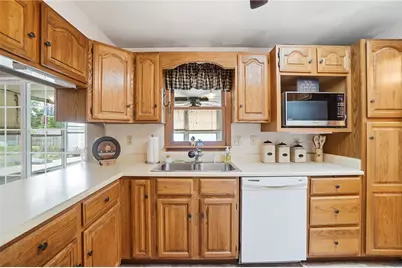 7612 Rothfield Drive, Dayton, OH 45424 - Photo 12