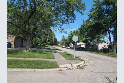 4900 Hagen Avenue, Dayton, OH 45417 - Photo 4