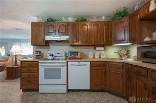 837 Colorado Dr, Xenia, OH 45385 - Photo 8