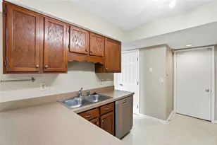 176 Queens Crossing, Washington Twp, OH 45458 - Photo 22