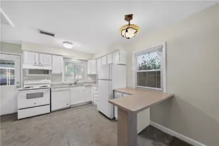 2206 Hazelton Ave, Riverside, OH 45431 - Photo 8