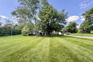 5596 Greentree Rd, Turtlecreek Twp, OH 45036 - Photo 6