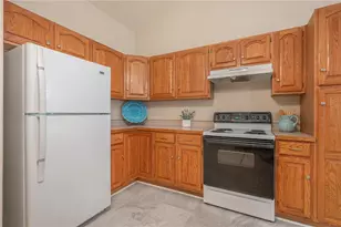 335 Whisper Ln, Xenia Twp, OH 45385 - Photo 6