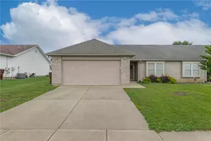 335 Whisper Ln, Xenia Twp, OH 45385 - Photo 2