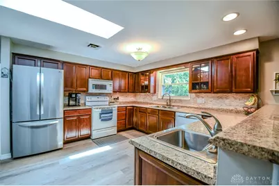 2517 Banyon Drive, Beavercreek, OH 45431 - Photo 18