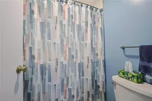 8910 Springrun Ln, Washington Twp, OH 45458 - Photo 28