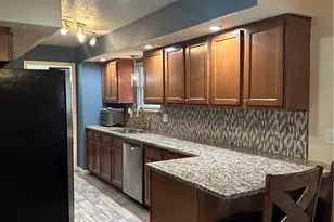 5212 Big Bend Dr, Jefferson Twp, OH 45417 - Photo 10