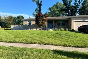 5212 Big Bend Dr, Jefferson Twp, OH 45417 - Photo 2