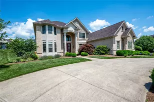 295 Hampton Pl, Xenia Twp, OH 45385 - Photo 2