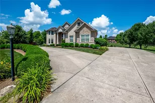 295 Hampton Pl, Xenia Twp, OH 45385 - Photo 4