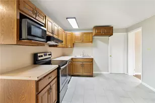 257 Crosswell Ave, Brookville, OH 45309 - Photo 8