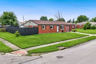 257 Crosswell Ave, Brookville, OH 45309 - Photo 2
