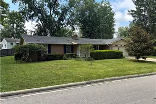 1150 Sylvan Dr, Wilmington, OH 45177 - Photo 2