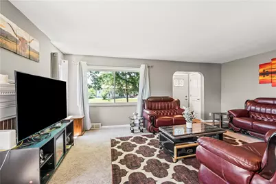 1646 Watervliet Avenue, Dayton, OH 45420 - Photo 6