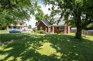 1646 Watervliet Ave, Dayton, OH 45420 - Photo 2