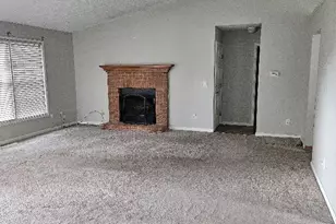15 Webbshaw Dr, Washington Twp, OH 45458 - Photo 2