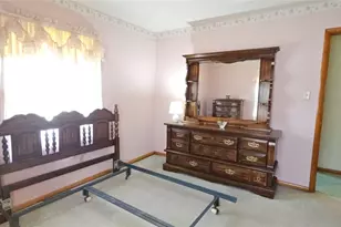 201 Eaton Ave, Eaton, OH 45320 - Photo 48