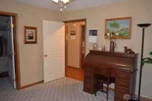 858 Trent Close, Springfield, OH 45503 - Photo 14