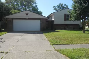 5778 Waynegate Rd, Huber Heights, OH 45424 - Photo 1