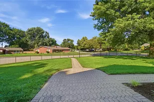 5362 Oakton Cir, Kettering, OH 45440 - Photo 8