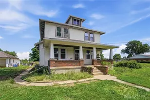 2255 W Ginghamsburg-Frederick Rd, Tipp City, OH 45371 - Photo 2