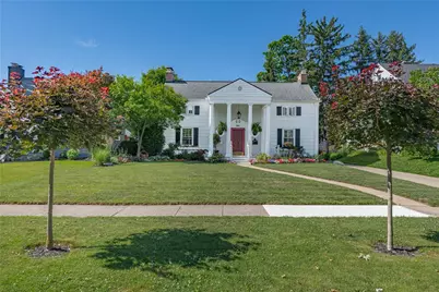 360 East Drive, Oakwood, OH 45419 - Photo 2