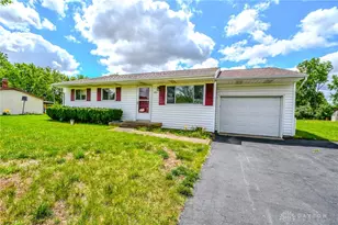 839 Wilshire Dr, Carlisle, OH 45005 - Photo 2